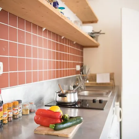 Comedie Lonjon Apartment *