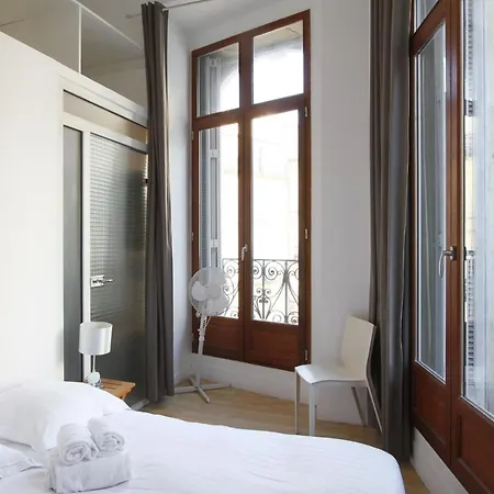 Comédie Lonjon Appartement *